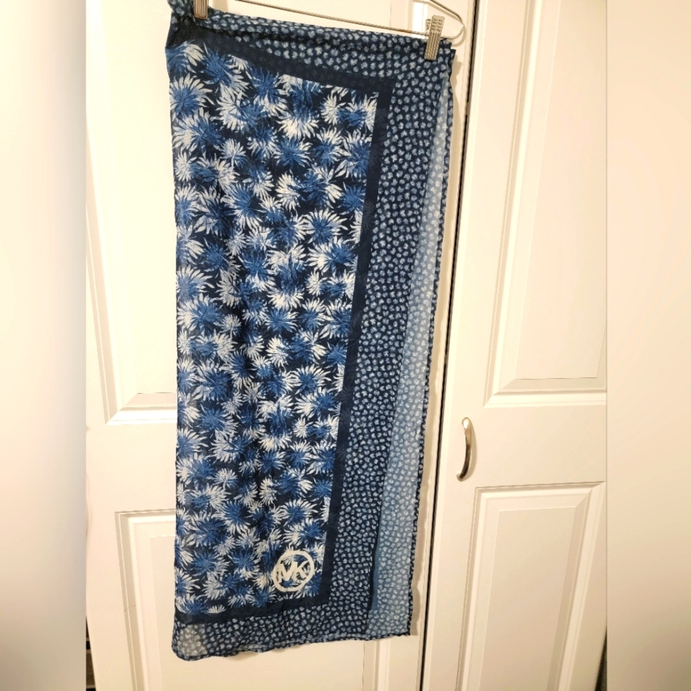 Michael Kors Sarong